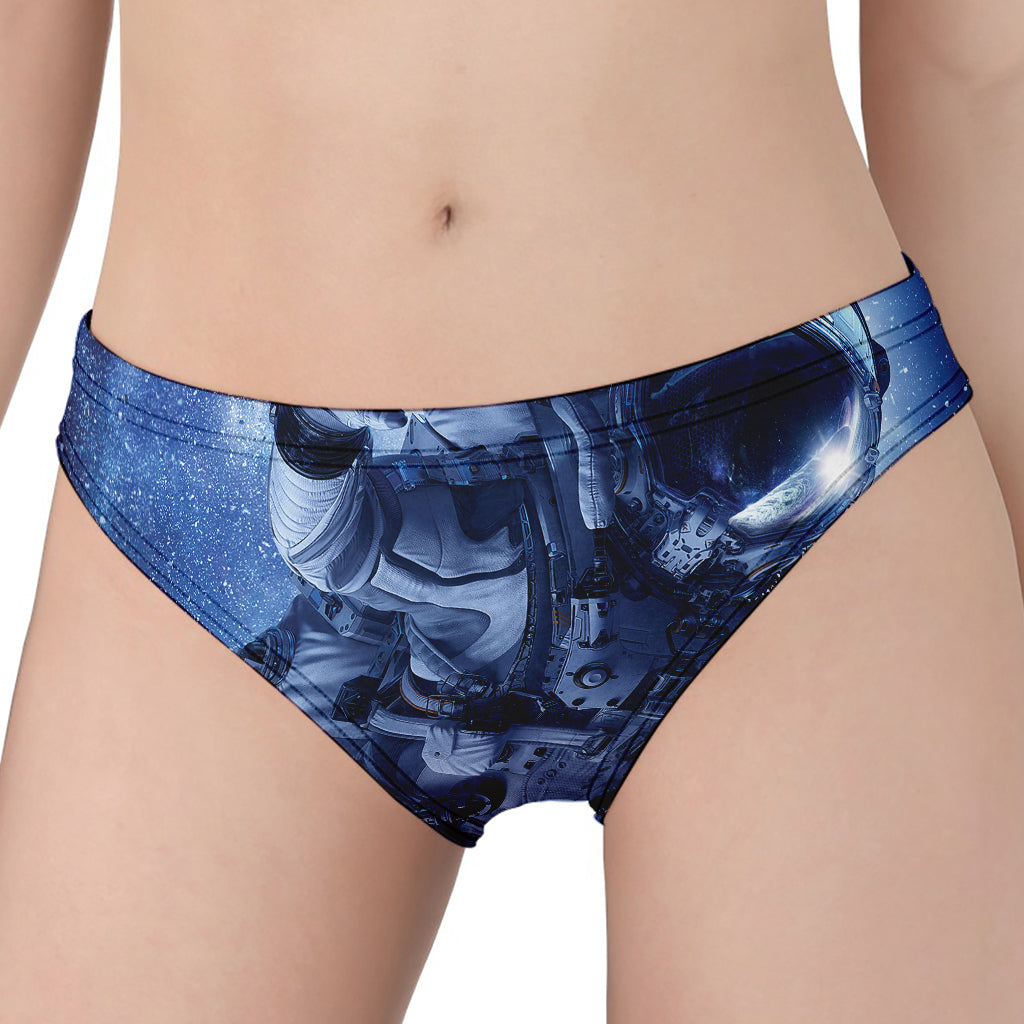 Astronaut On Space Mission Print Women's Panties