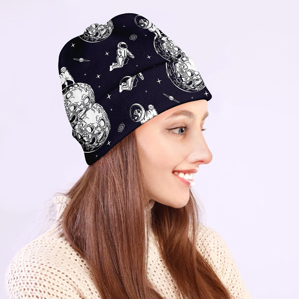 Astronaut Pug In Space Pattern Print Beanie