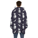 Astronaut Pug In Space Pattern Print Hoodie Blanket