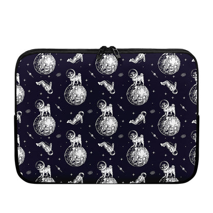 Astronaut Pug In Space Pattern Print Laptop Sleeve