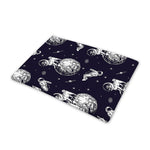 Astronaut Pug In Space Pattern Print Pet Cooling Mat Cover