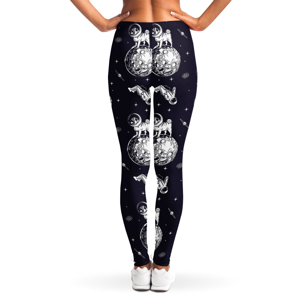 Astronaut Pug In Space Pattern Print Women's Leggings