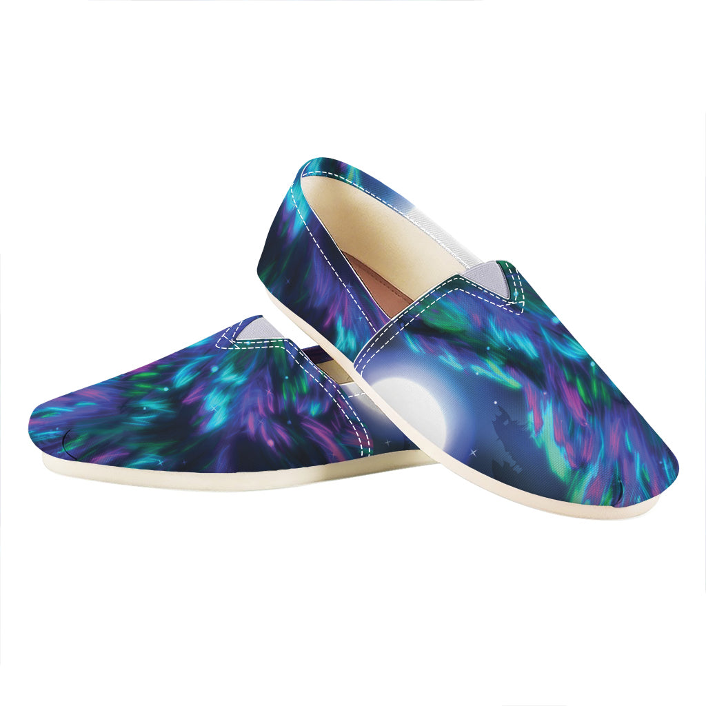 Aurora Howling Wolf Spirit Print Casual Shoes