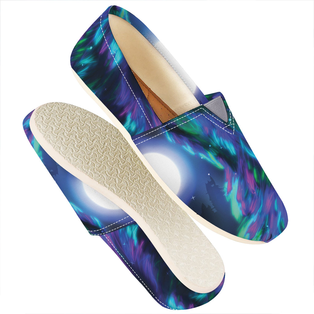 Aurora Howling Wolf Spirit Print Casual Shoes
