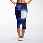 Aurora Howling Wolf Spirit Print Women's Capri Leggings