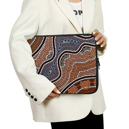 Australia River Aboriginal Dot Print Laptop Sleeve
