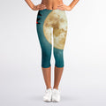 Autumn Full Moon Print Women's Capri Leggings