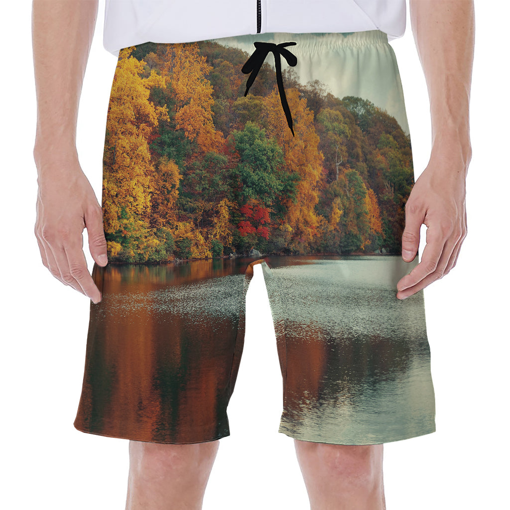 Autumn Lake Print Men's Beach Shorts