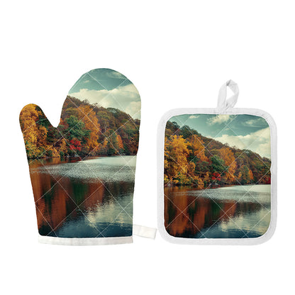 Autumn Lake Print Oven Mitt And Pot Holder Set