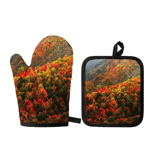 Autumn Mountain Print Oven Mitt And Pot Holder Set