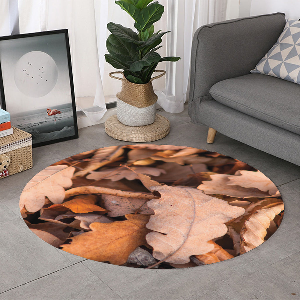 Autumn Oak leaf Print Round Rug