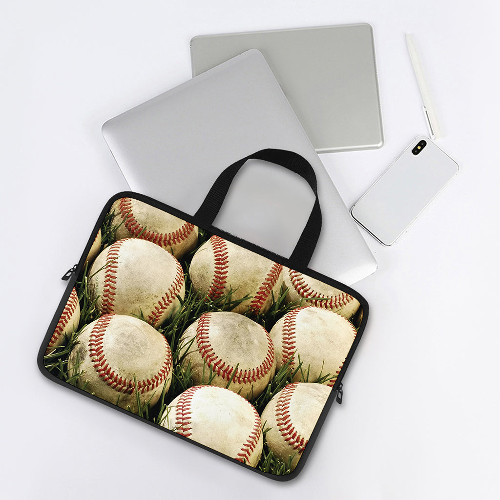 Baseballs On Field Print Laptop Sleeve With Handle
