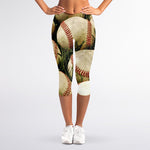 Baseballs On Field Print Women's Capri Leggings