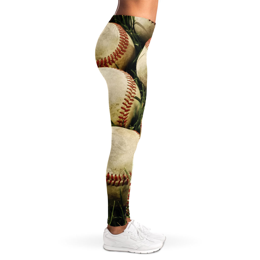 Baseballs On Field Print Women's Leggings
