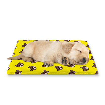 Bear Emoji Pattern Print Pet Cooling Mat Cover