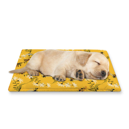 Bee Drawing Pattern Print Pet Cooling Mat Cover