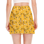 Bee Drawing Pattern Print Side Slit Mini Skirt