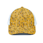 Bee Drawing Pattern Print White Mesh Trucker Cap