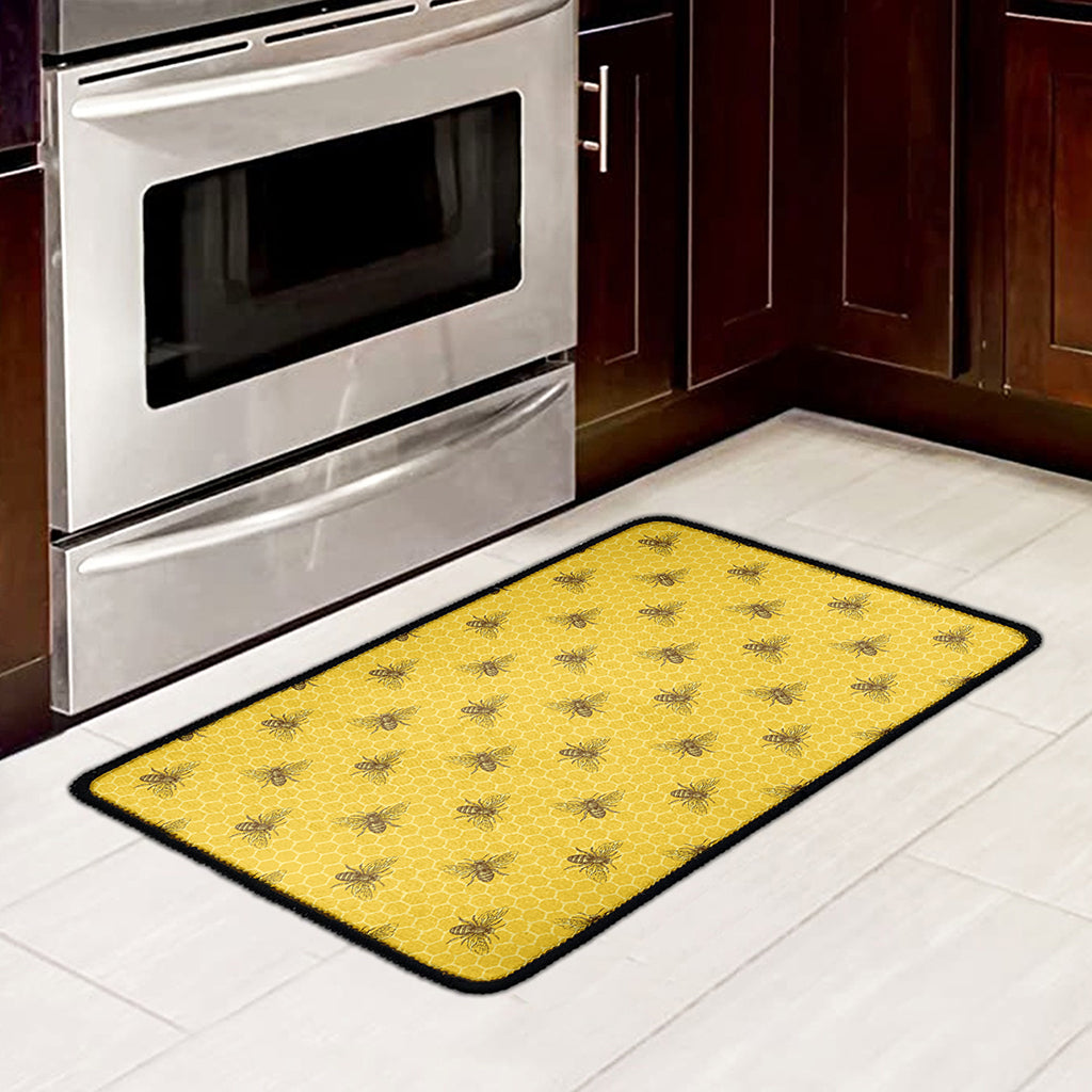 Bee Honeycomb Pattern Print Kitchen Mat
