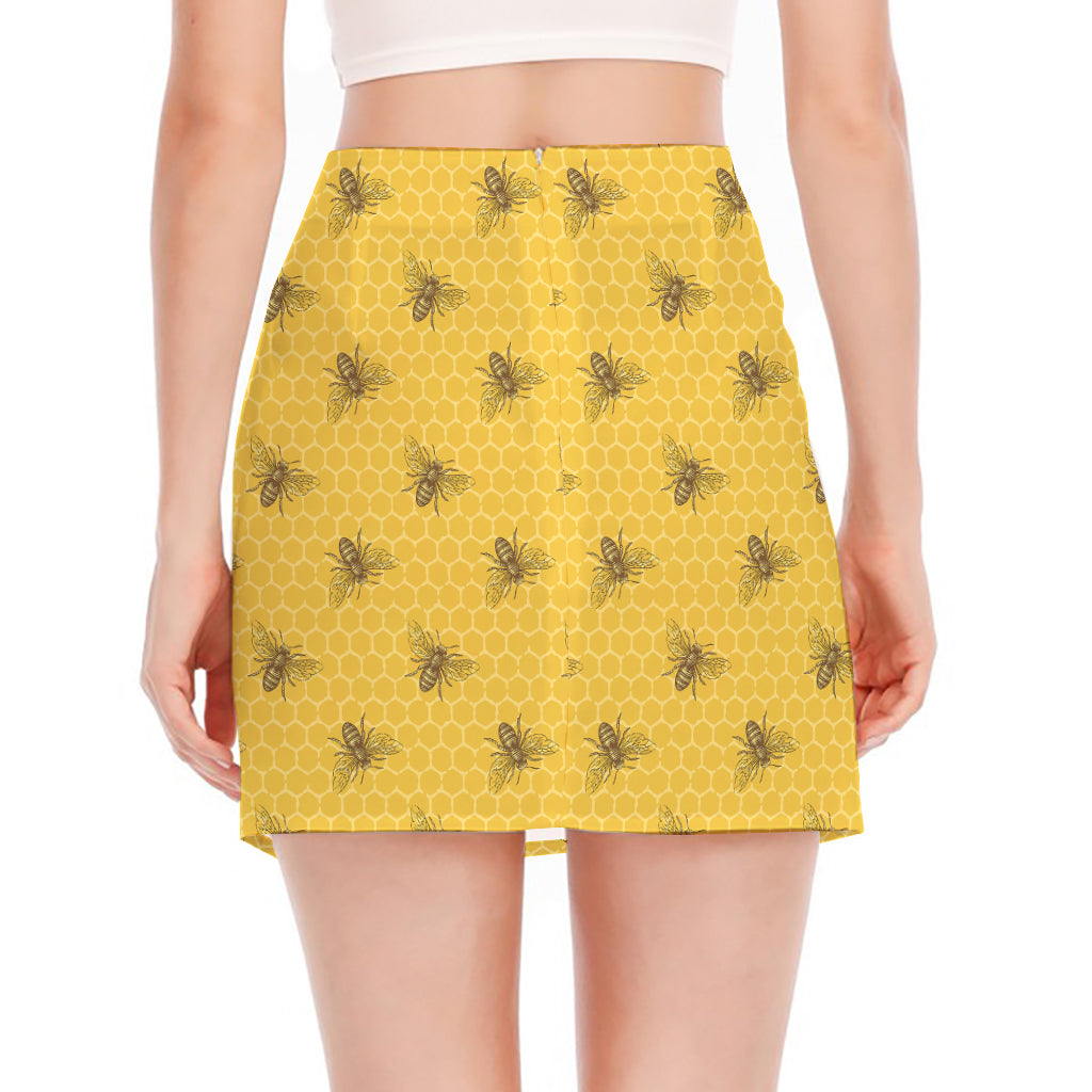 Bee Honeycomb Pattern Print Side Slit Mini Skirt