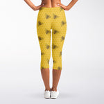 Bee Honeycomb Pattern Print Women's Capri Leggings