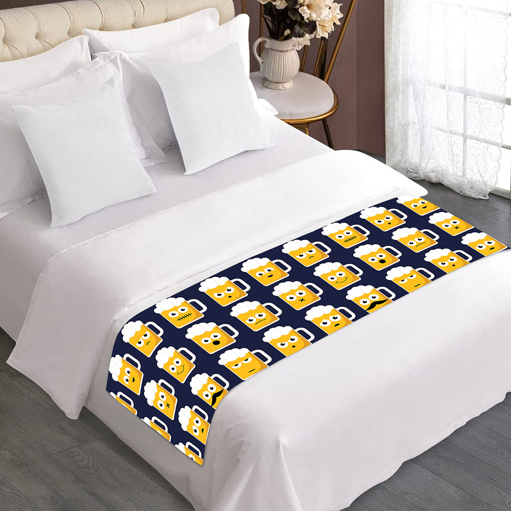 Beer Emoji Pattern Print Bed Runner