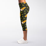 Beer Hop Cone And Leaf Pattern Print Women's Capri Leggings