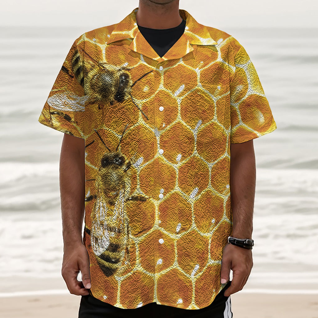 Bees And Honeycomb Print Textured Short Sleeve Shirt