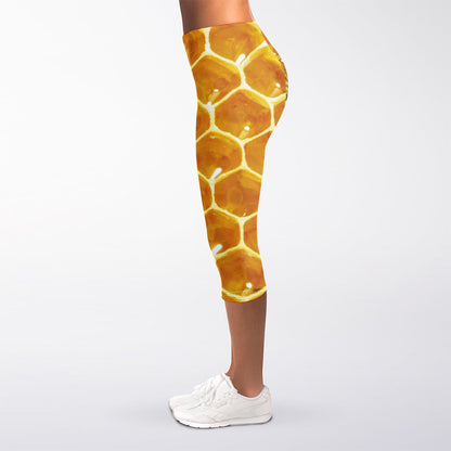 Bees And Honeycomb Print Women's Capri Leggings