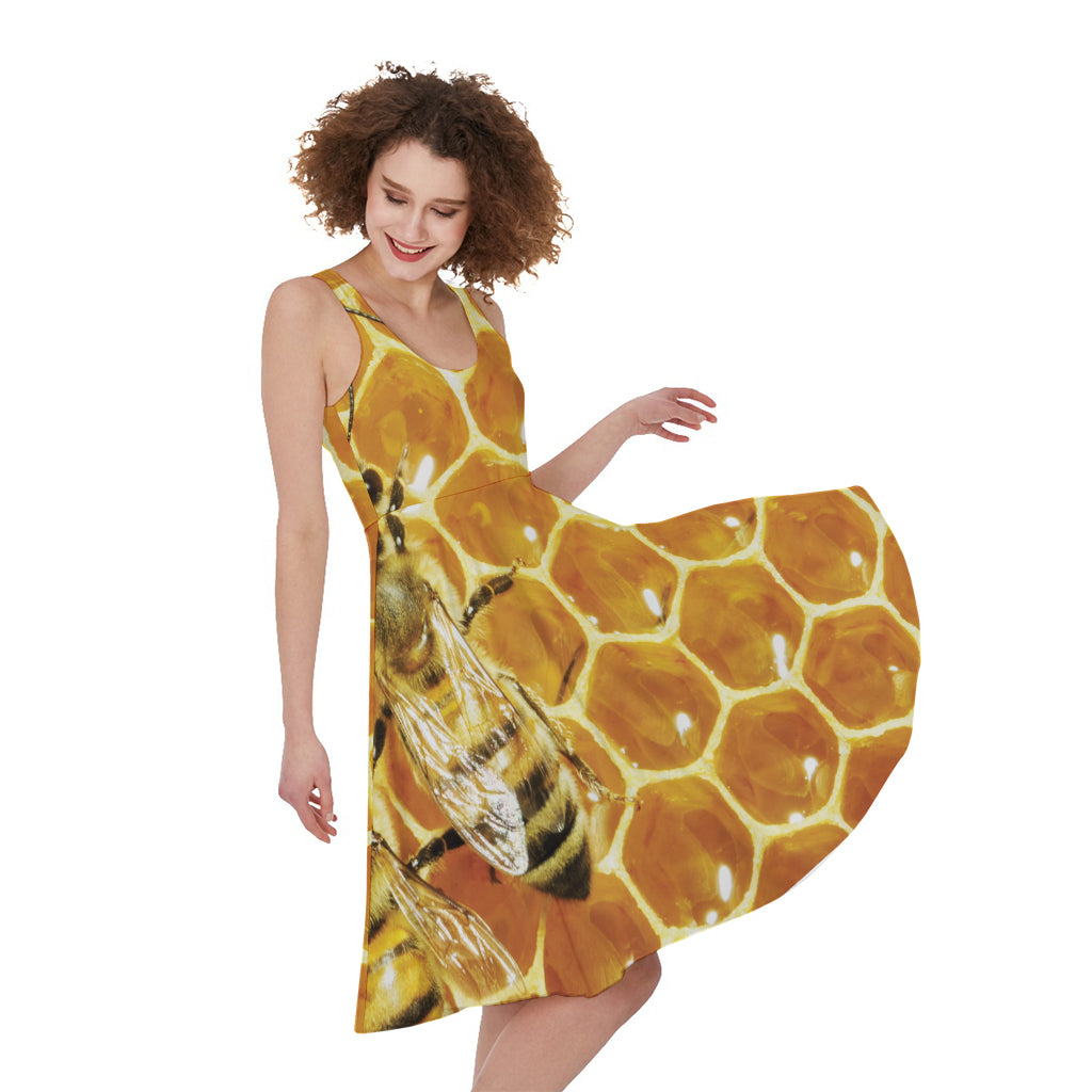 Bees And Honeycomb Print Women's Sleeveless Dress