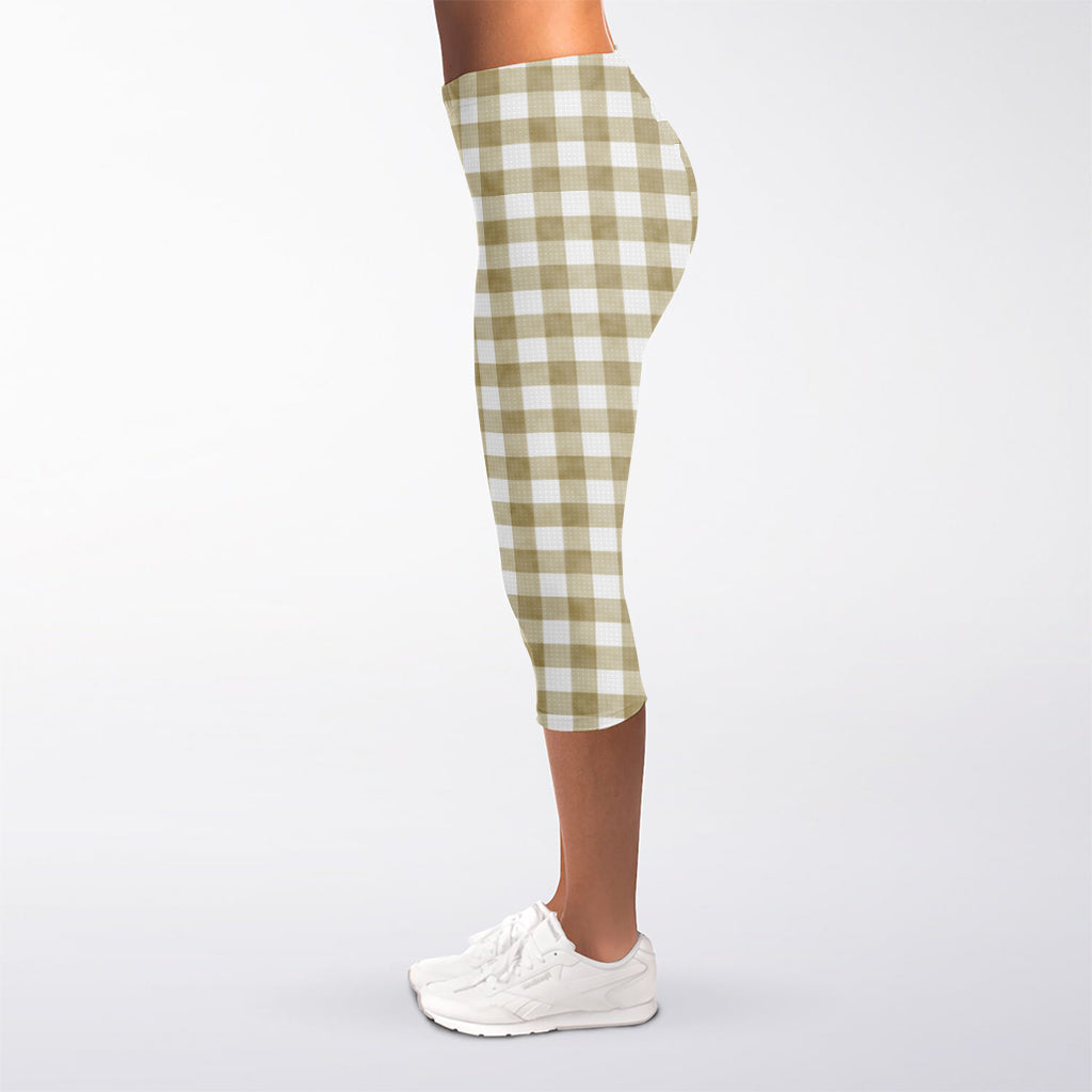 Beige And White Gingham Pattern Print Women's Capri Leggings