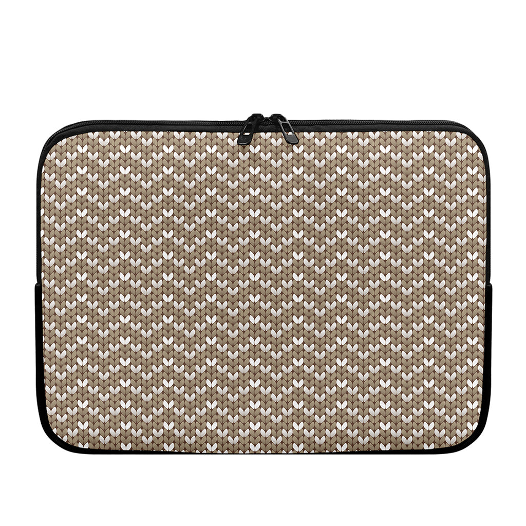 Beige And White Knitted Pattern Print Laptop Sleeve