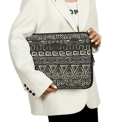 Beige Aztec Pattern Print Laptop Sleeve