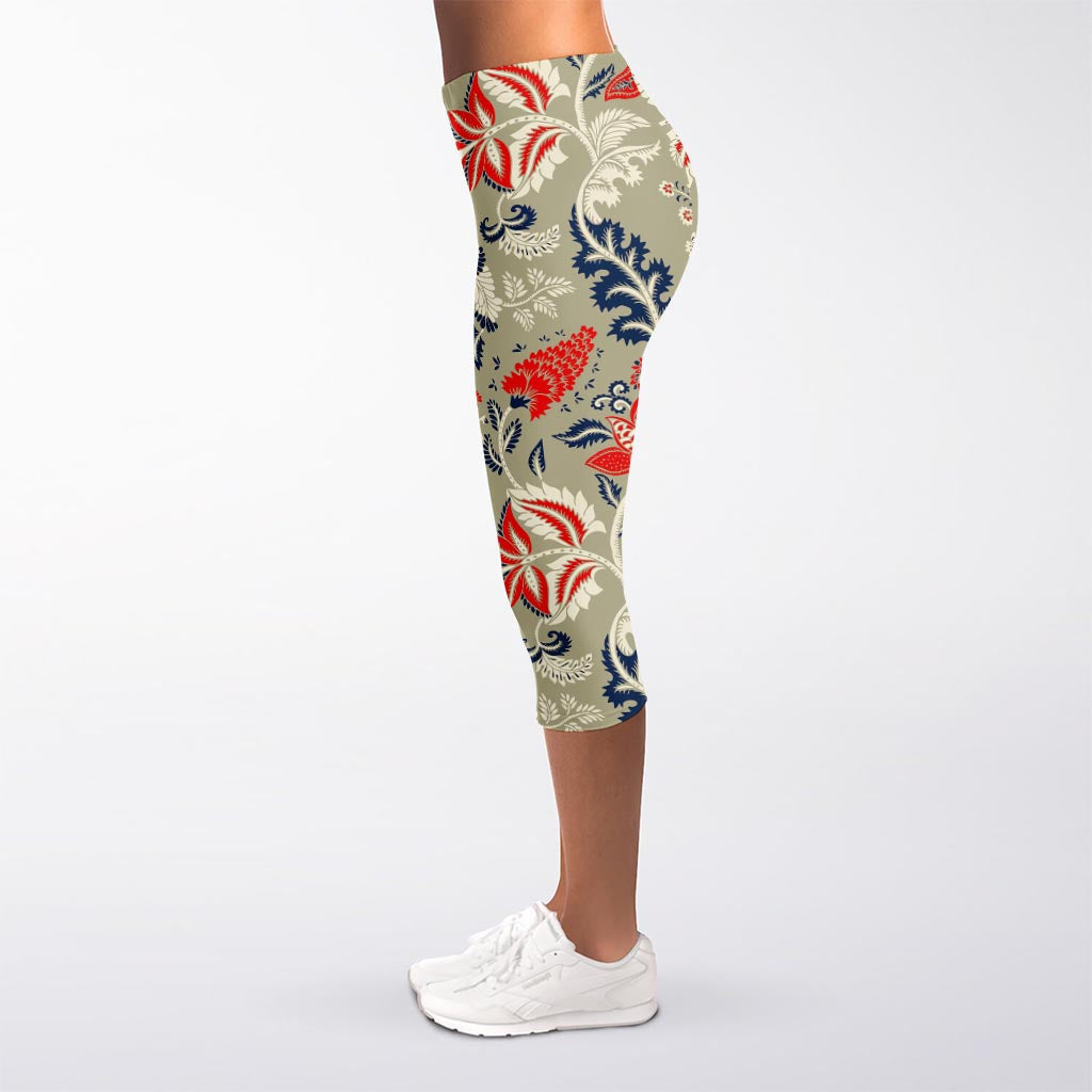 Beige Bohemian Floral Pattern Print Women's Capri Leggings