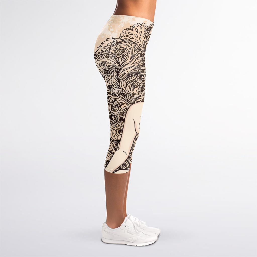 Beige Buddha Mandala Print Women's Capri Leggings
