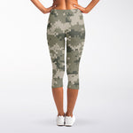 Beige Digital Camo Pattern Print Women's Capri Leggings