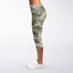 Beige Digital Camo Pattern Print Women's Capri Leggings
