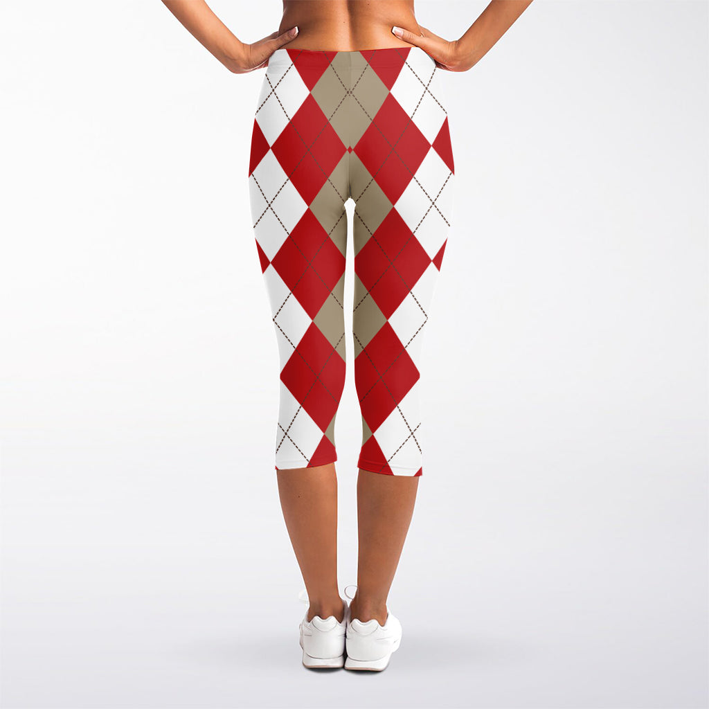 Beige Red And White Argyle Pattern Print Women's Capri Leggings