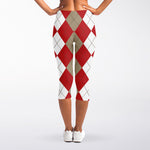 Beige Red And White Argyle Pattern Print Women's Capri Leggings