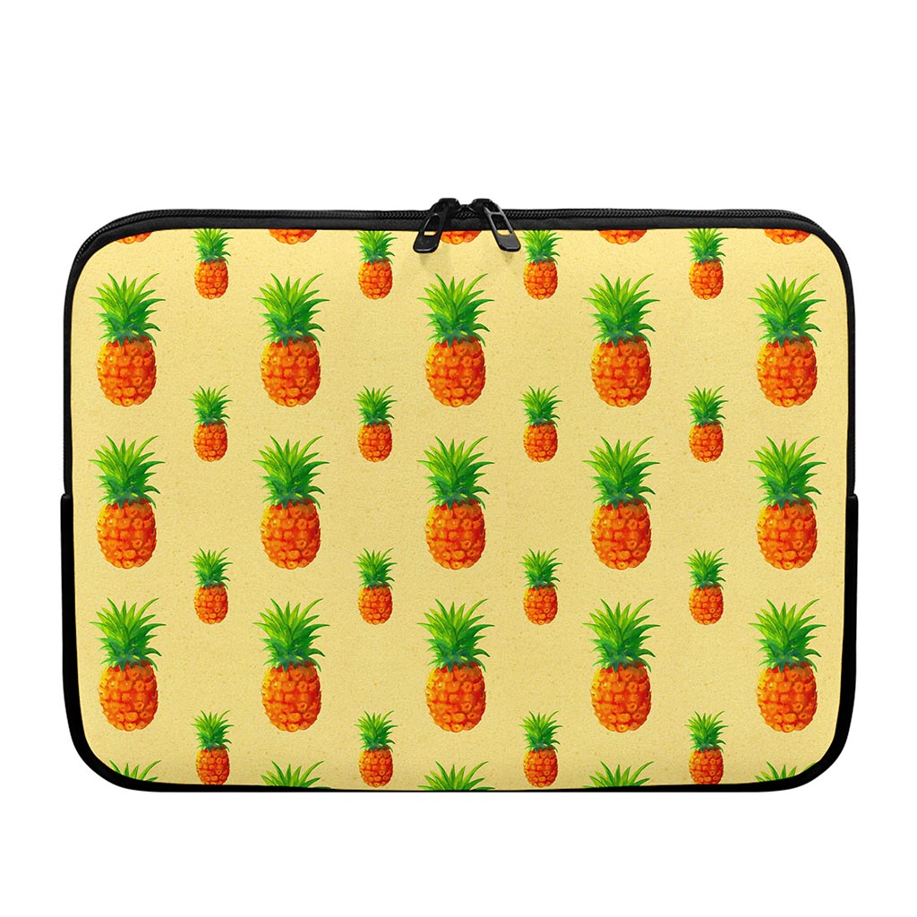 Beige Watercolor Pineapple Pattern Print Laptop Sleeve