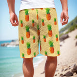 Beige Watercolor Pineapple Pattern Print Men's Cargo Shorts