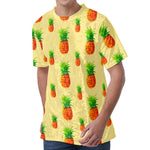 Beige Watercolor Pineapple Pattern Print Men's Velvet T-Shirt