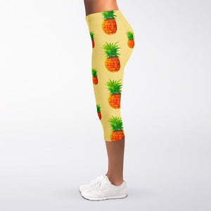 Beige Watercolor Pineapple Pattern Print Women's Capri Leggings