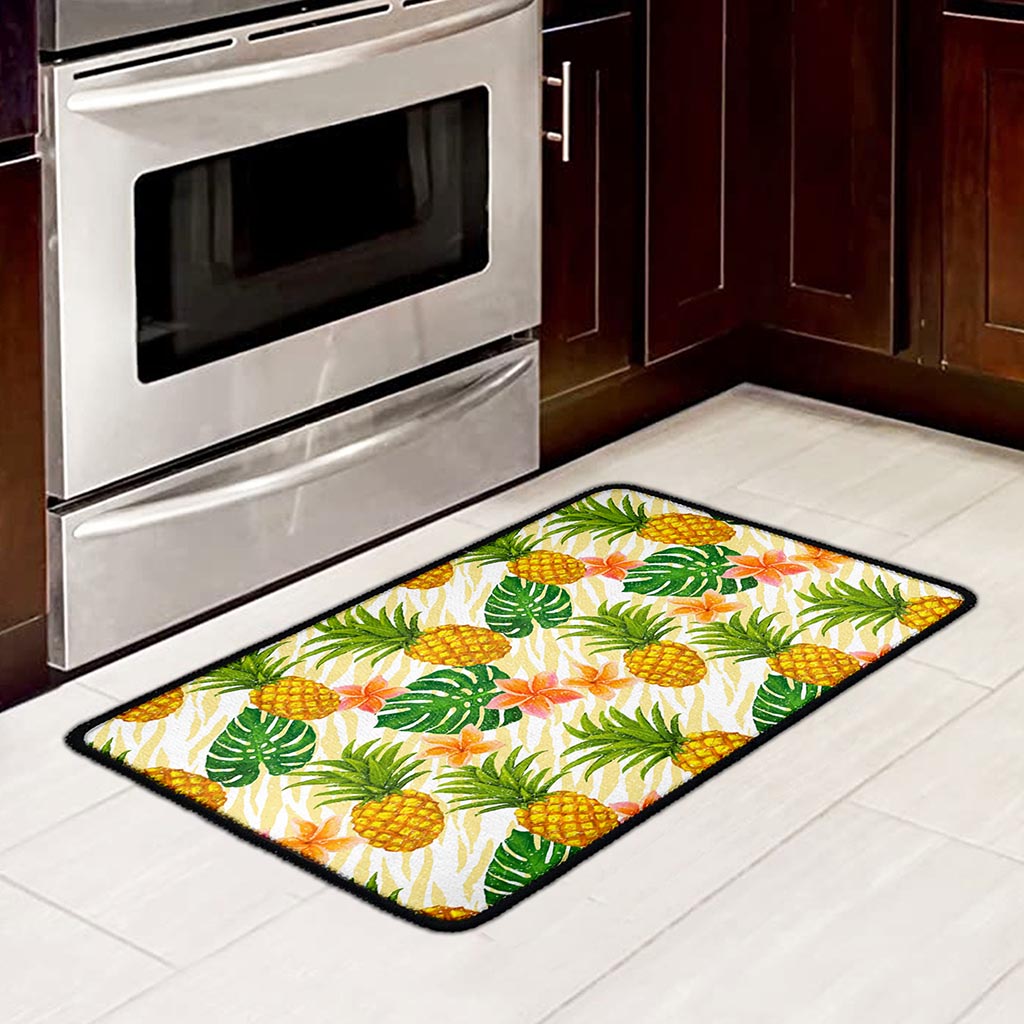 Beige Zebra Pineapple Pattern Print Kitchen Mat