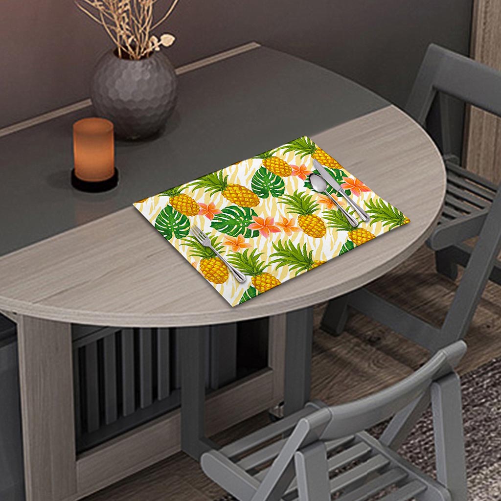 Beige Zebra Pineapple Pattern Print Placemat