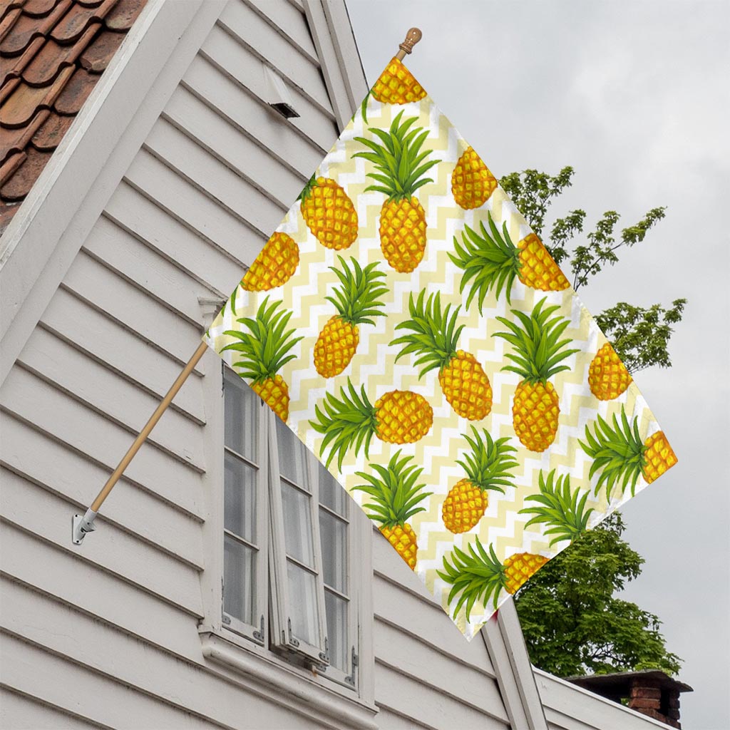 Beige Zig Zag Pineapple Pattern Print House Flag