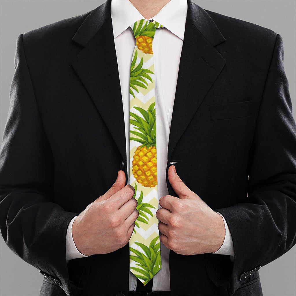 Beige Zig Zag Pineapple Pattern Print Necktie