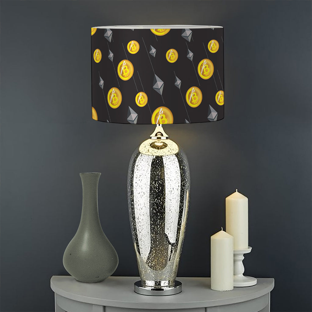 Bitcoin And Ethereum Pattern Print Drum Lamp Shade