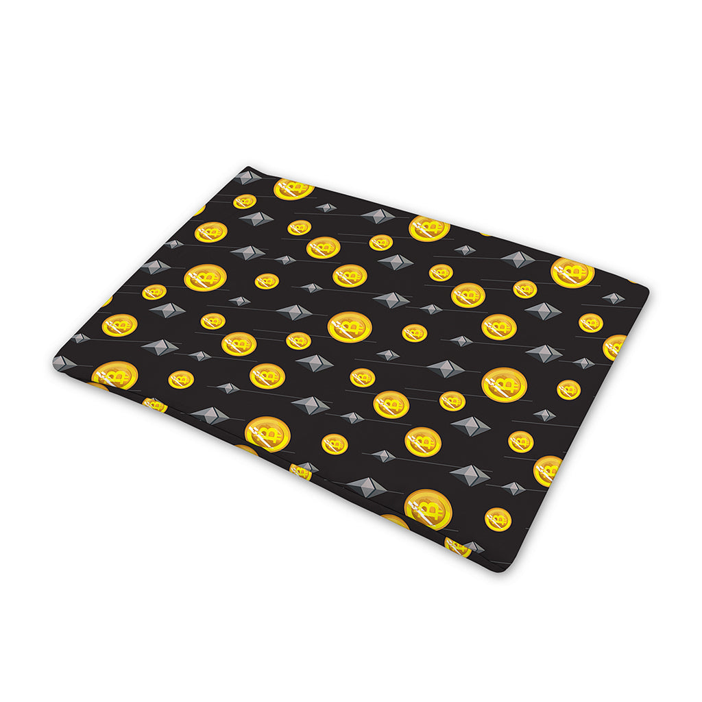 Bitcoin And Ethereum Pattern Print Pet Cooling Mat Cover