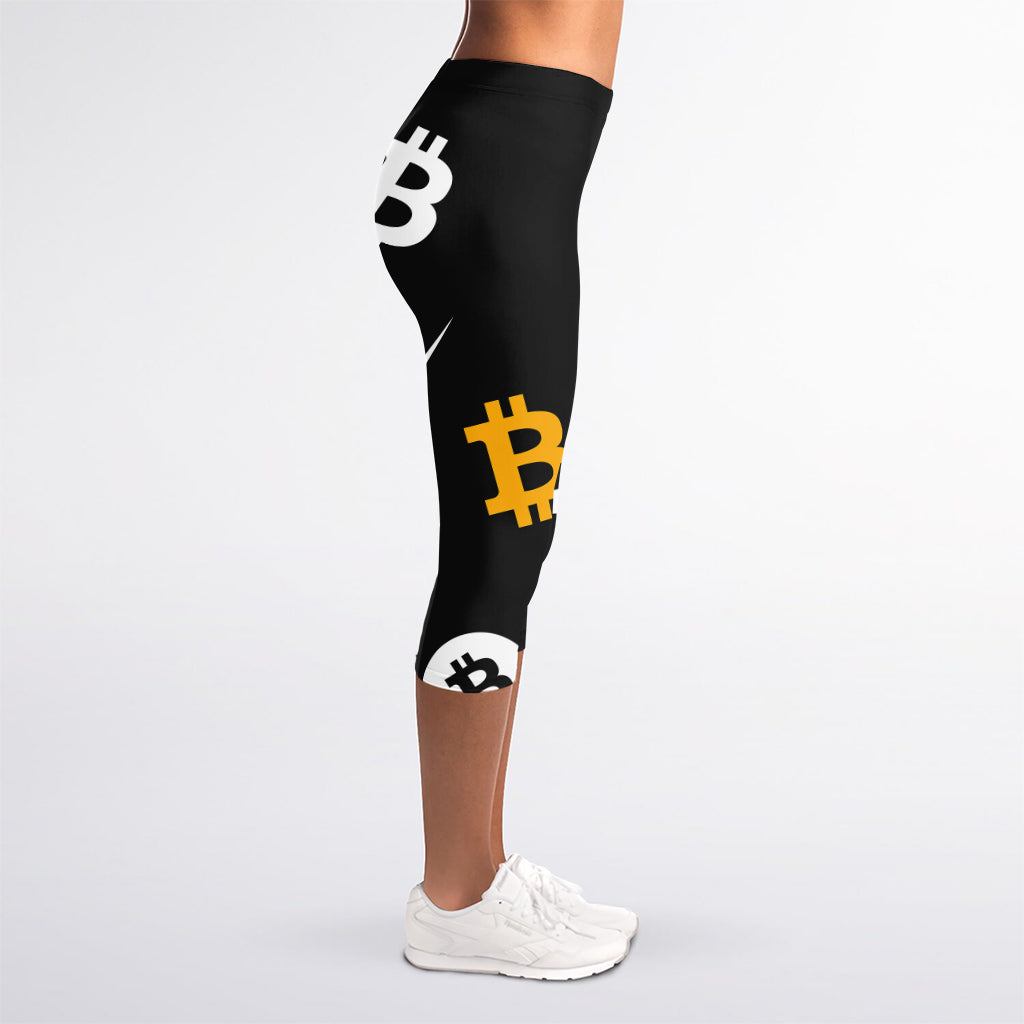 Bitcoin Symbol Pattern Print Women's Capri Leggings